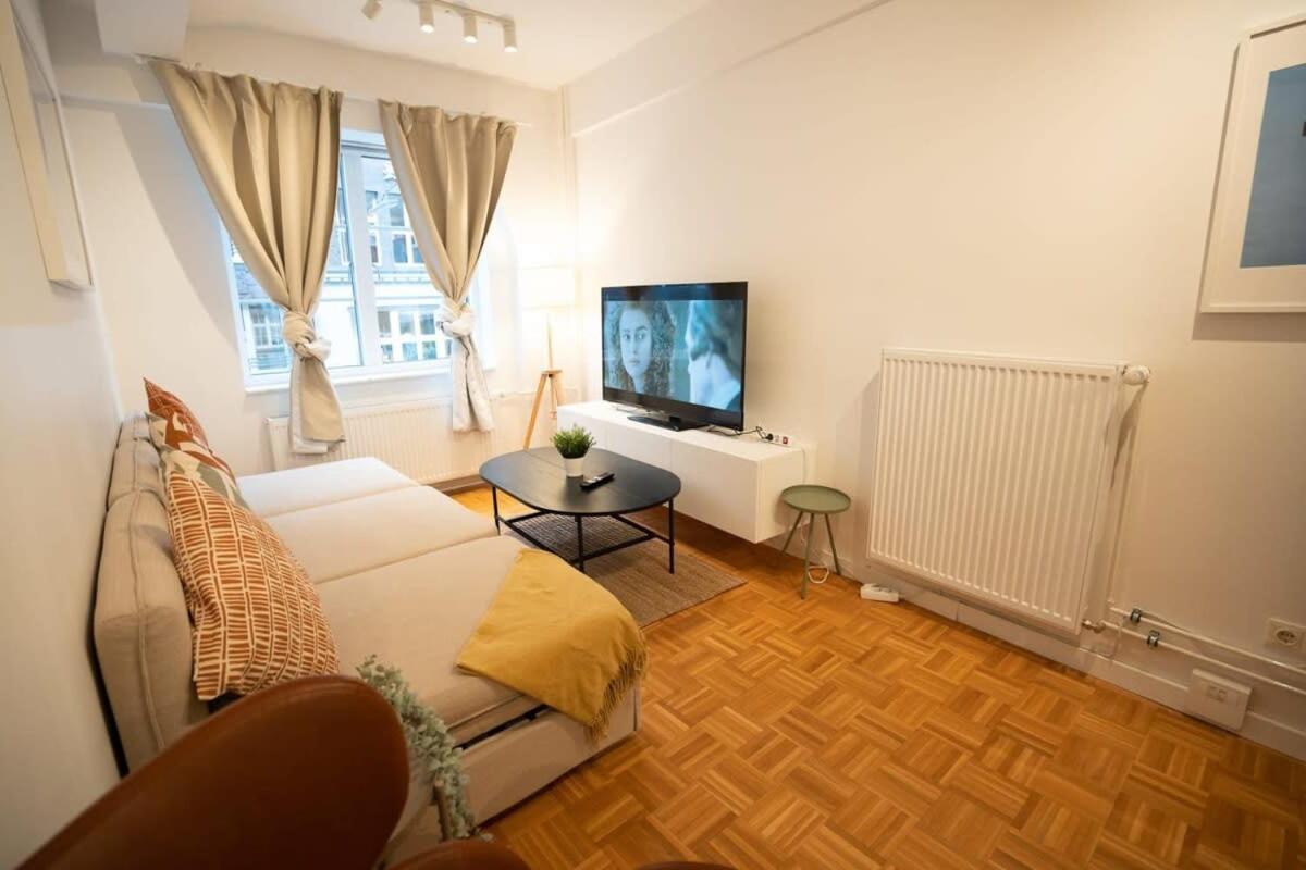 Living In Hamburg City Center Экстерьер фото